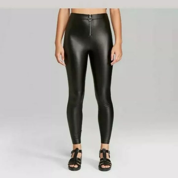 🎉SOL🎉 Wild Fable Faux Leather High-Rise Leggings - Picture 2 of 7